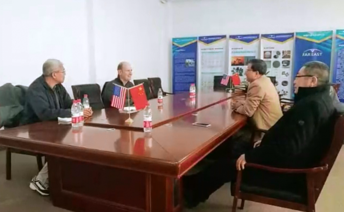 外国专家到我厂考察交流